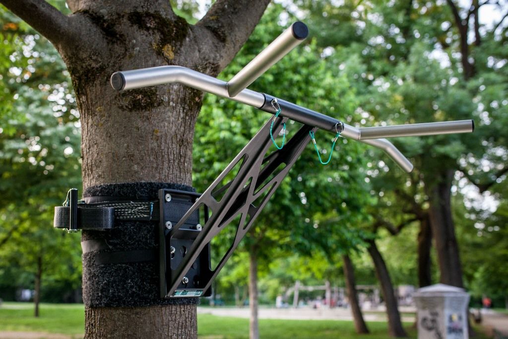 Outdoor Befestigungsset als Erweiterung für die outdoor Montage von Pullup & Dip an Baum/Pfosten