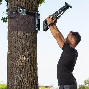 Schutzmatte und Spanngurt für die outdoor Klimmzugstangen Befestigung an Baum/Pfosten